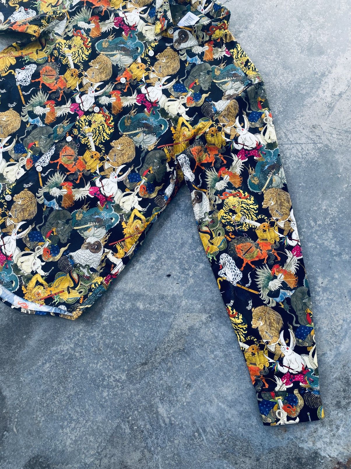 Japanese Brand Ayako Ishiguro Art Printed Shirt Button Ups Size US M / EU 48-50 / 2 - 5 Thumbnail