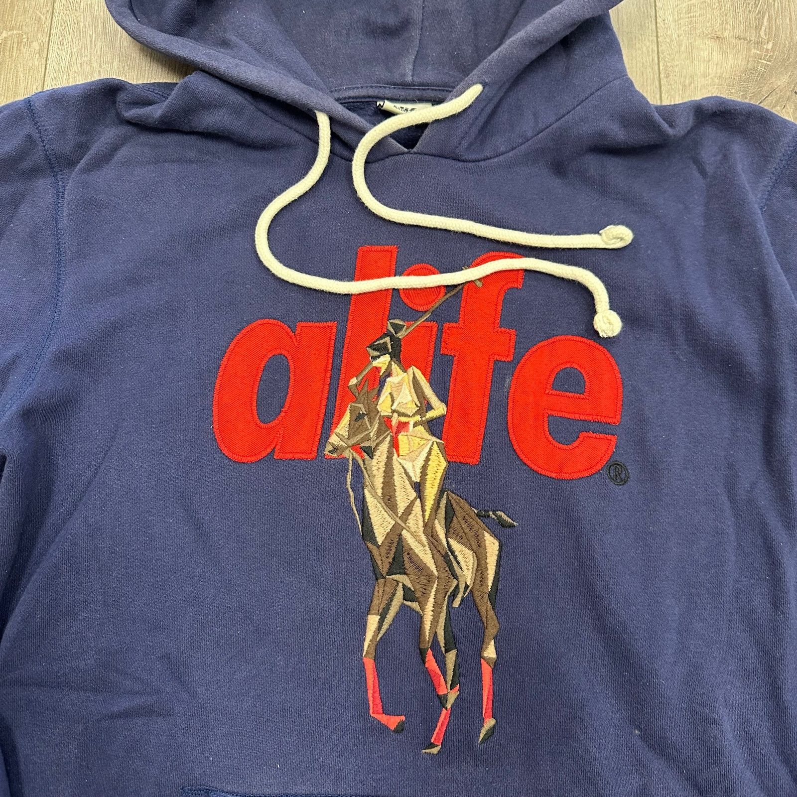 Alife Alife New York Polo Navy Hoodie Sweater Size Large L B20 Size US L / EU 52-54 / 3 - 3 Thumbnail