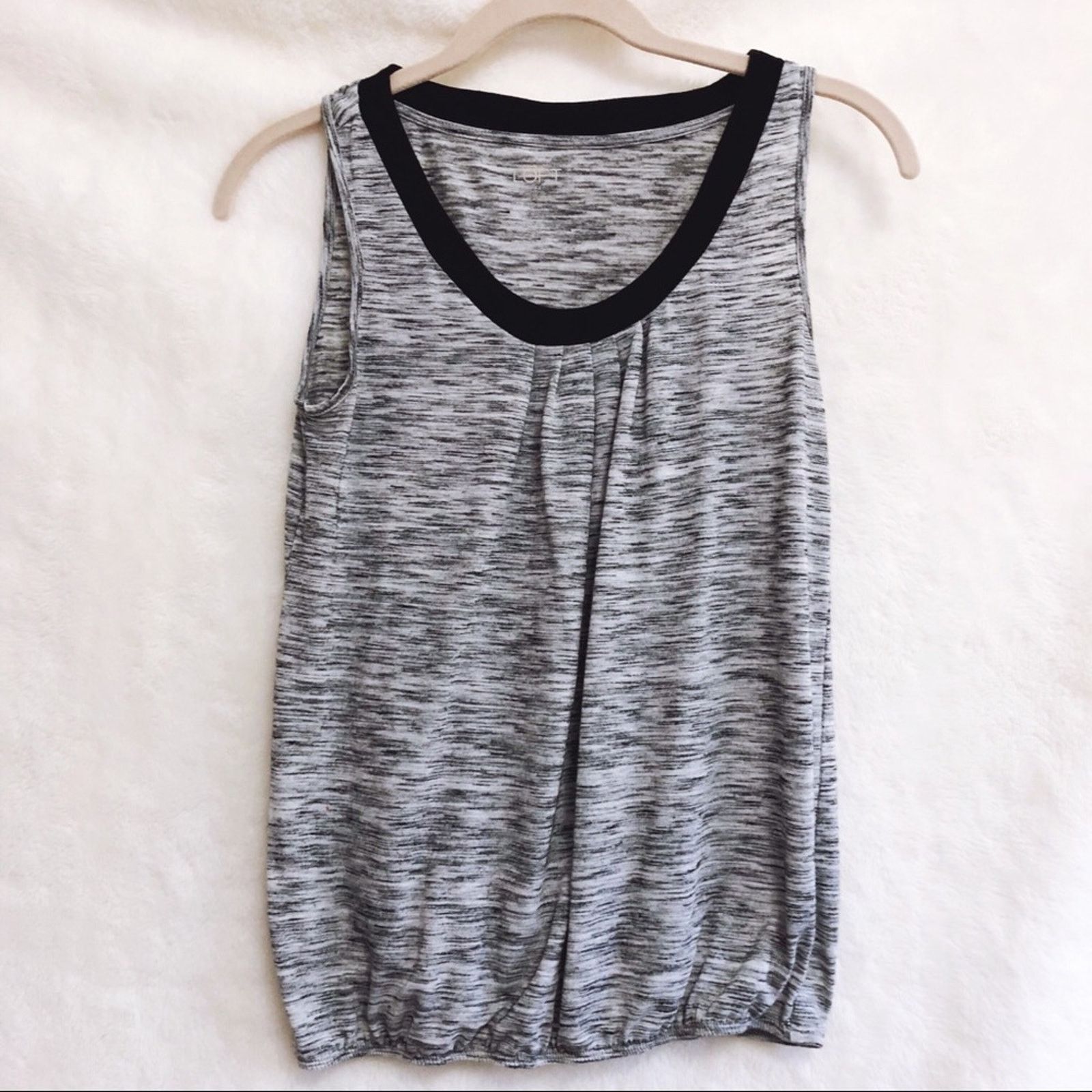 Loft LOFT Gray & Black Outlined Sleeveless Top Size XS / US 0-2 / IT 36-38 - 1 Thumbnail