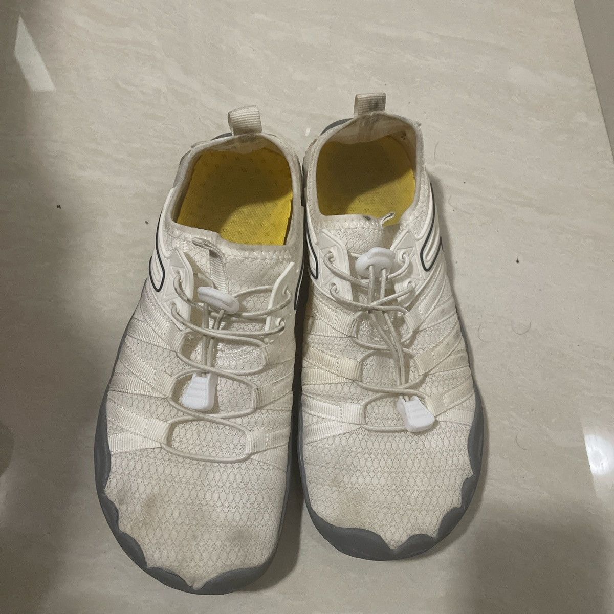 Other White men shoes Size US 9 / EU 42 - 1 Thumbnail