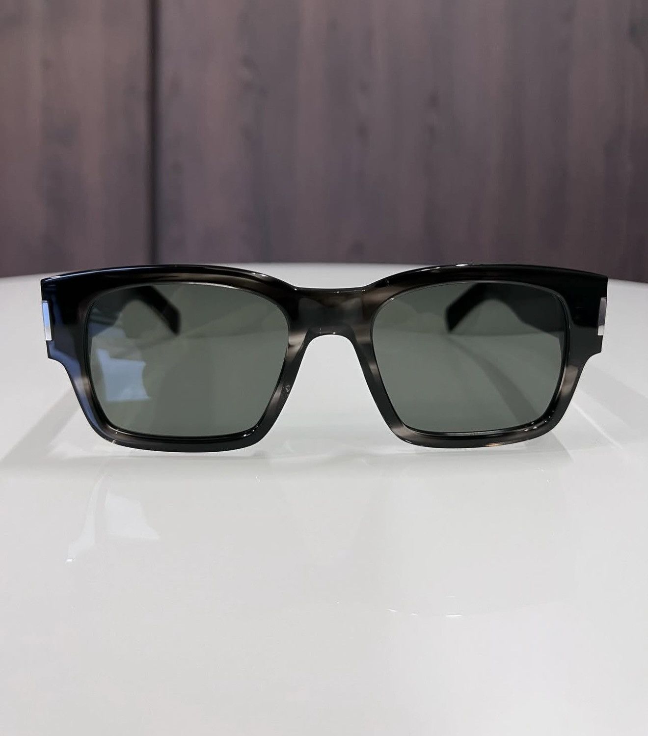 Yves Saint Laurent New Sunglasses SAINT LAURENT SL617 004 SQUARE BLACK Size ONE SIZE - 4 Thumbnail