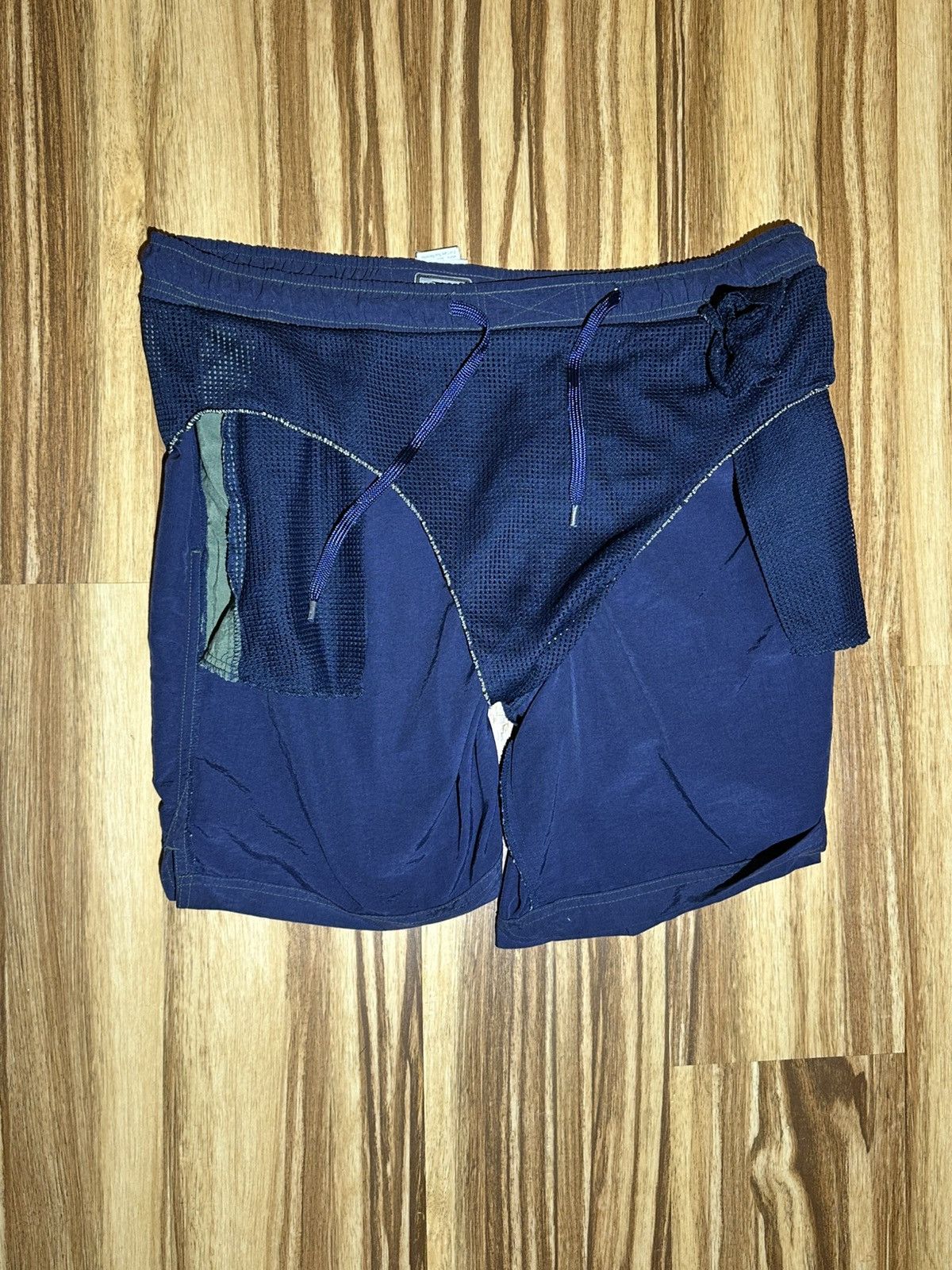 Speedo 2004 tag Speedo Men's Navy and Olive Board Shorts Size US 32 / EU 48 - 8 Thumbnail