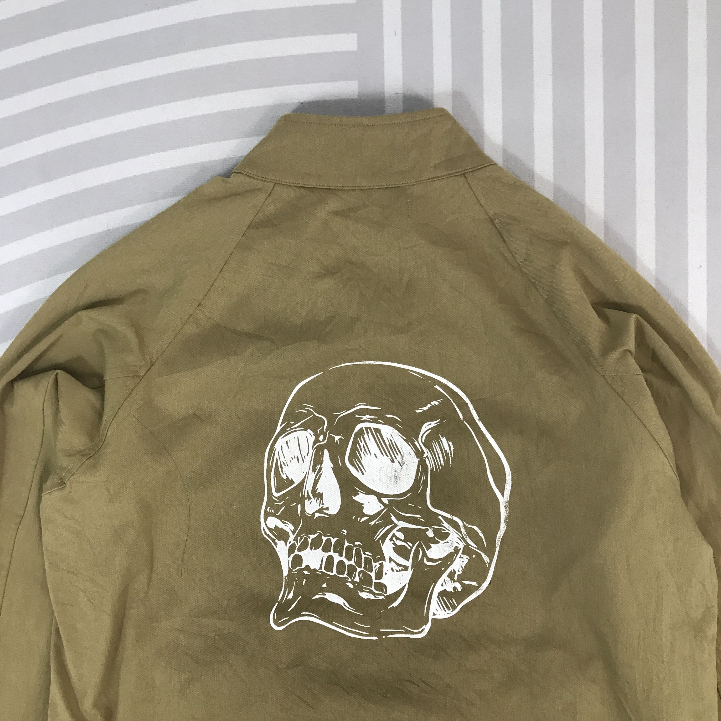 Eddie Bauer × Japanese Brand × Vintage Vintage Eddie Bauer Skull Art Design Jacket Size US M / EU 48-50 / 2 - 4 Thumbnail