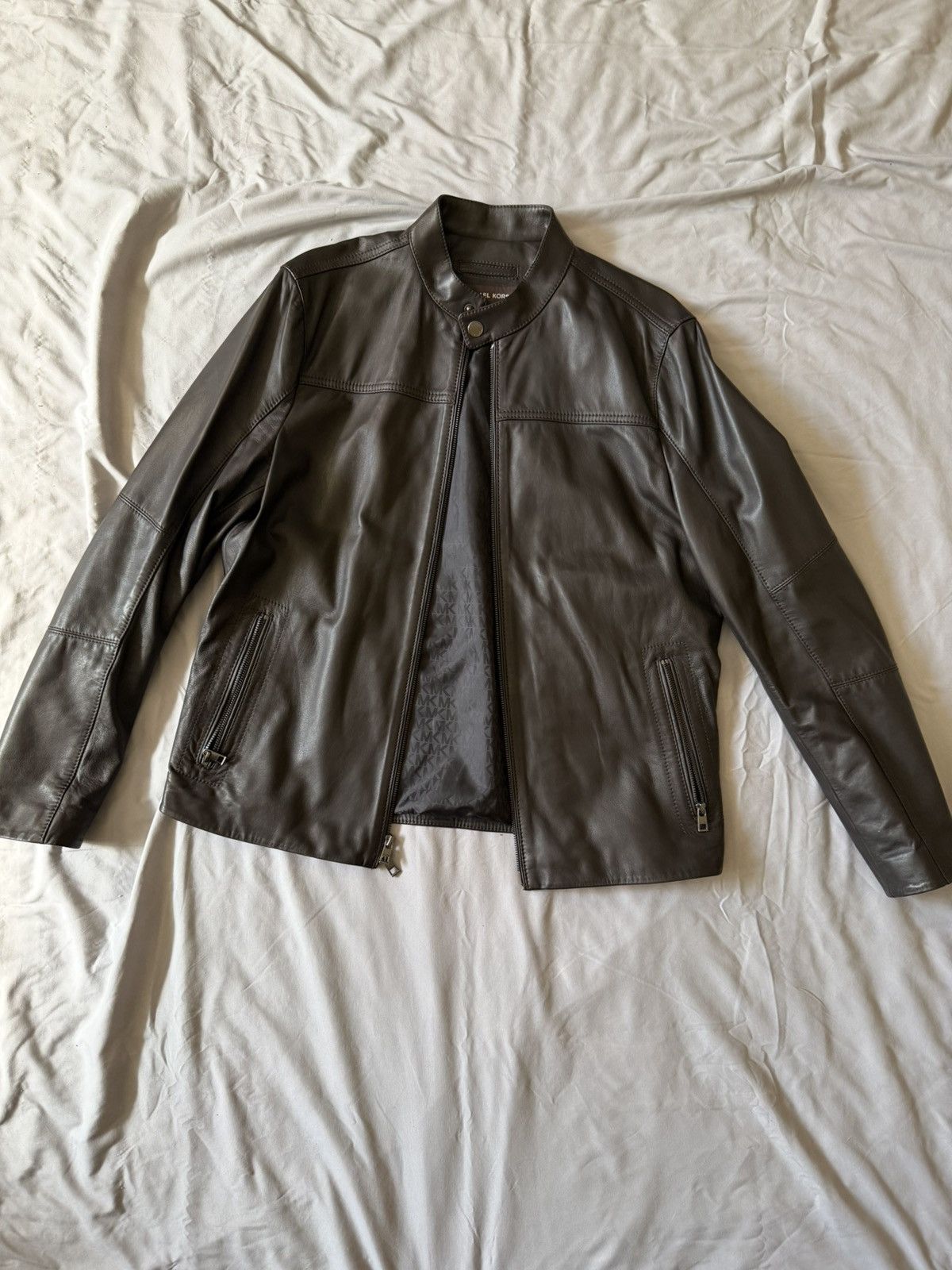 Michael Kors Light smooth leather Michael Kors leather jacket Size US L / EU 52-54 / 3 - 1 Thumbnail