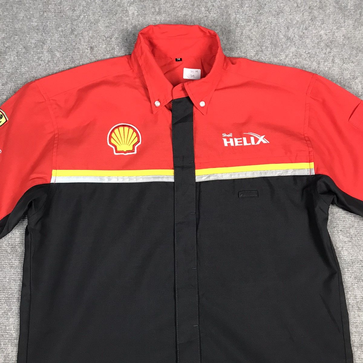 Japanese Brand Shell Helix x Ferrari button up shirt oil brand japan Size US M / EU 48-50 / 2 - 2 Thumbnail