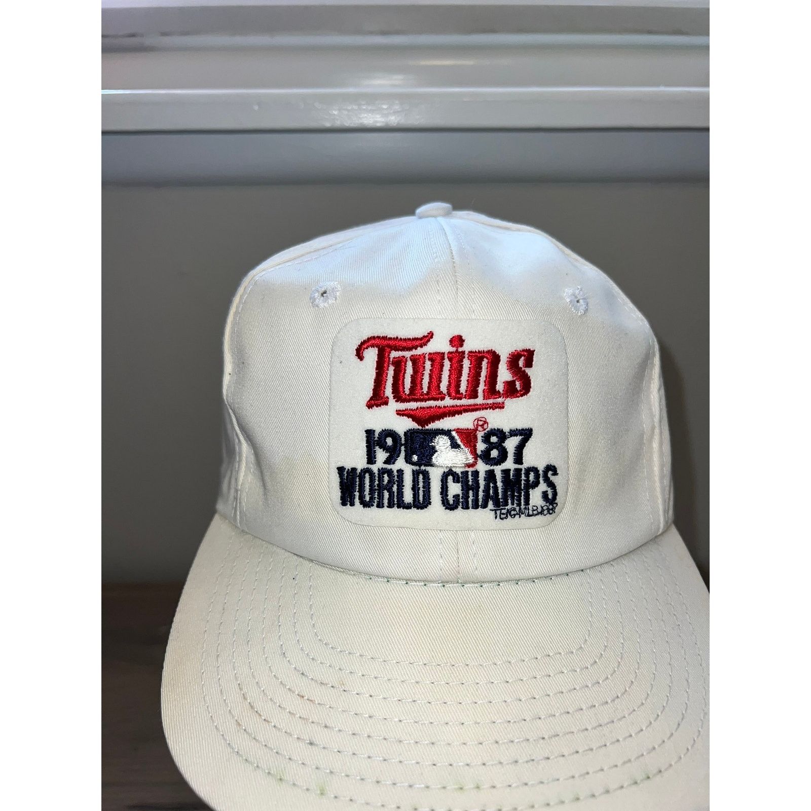 MLB 1987 Minnesota Twins World Champs Baseball MLB Hat NWT 80s Size ONE SIZE - 2 Thumbnail