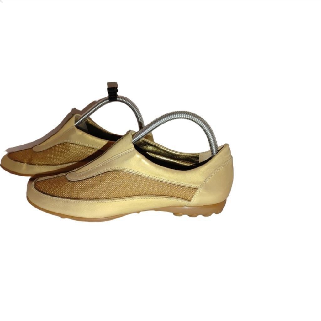 The Unbranded Brand Amalfi by Rangoni Metallic Gold Italian Sneakers Size 8.5B Size US 8.5 / IT 38.5 - 2 Thumbnail