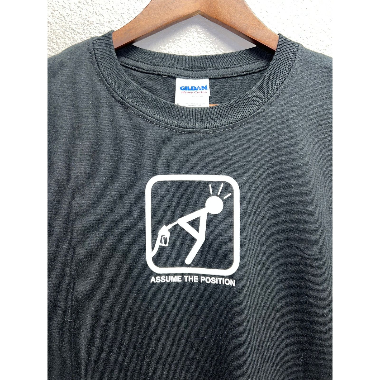 Gildan Vintage Humor Shirt Assume The Position Gas Joke Tee S Small Size US S / EU 44-46 / 1 - 2 Thumbnail