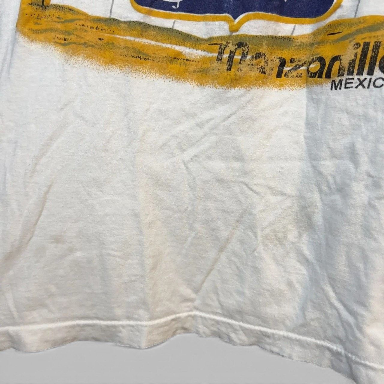 Vintage Vintage 90s Corona Extra Beer Manzanillo Mexico Tee Shirt Size US L / EU 52-54 / 3 - 3 Thumbnail