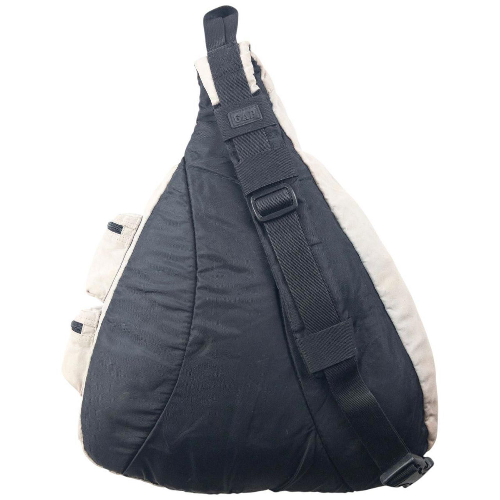 Gap Vintage 2000s GAP Cargo Sling Bag Size ONE SIZE - 2 Thumbnail