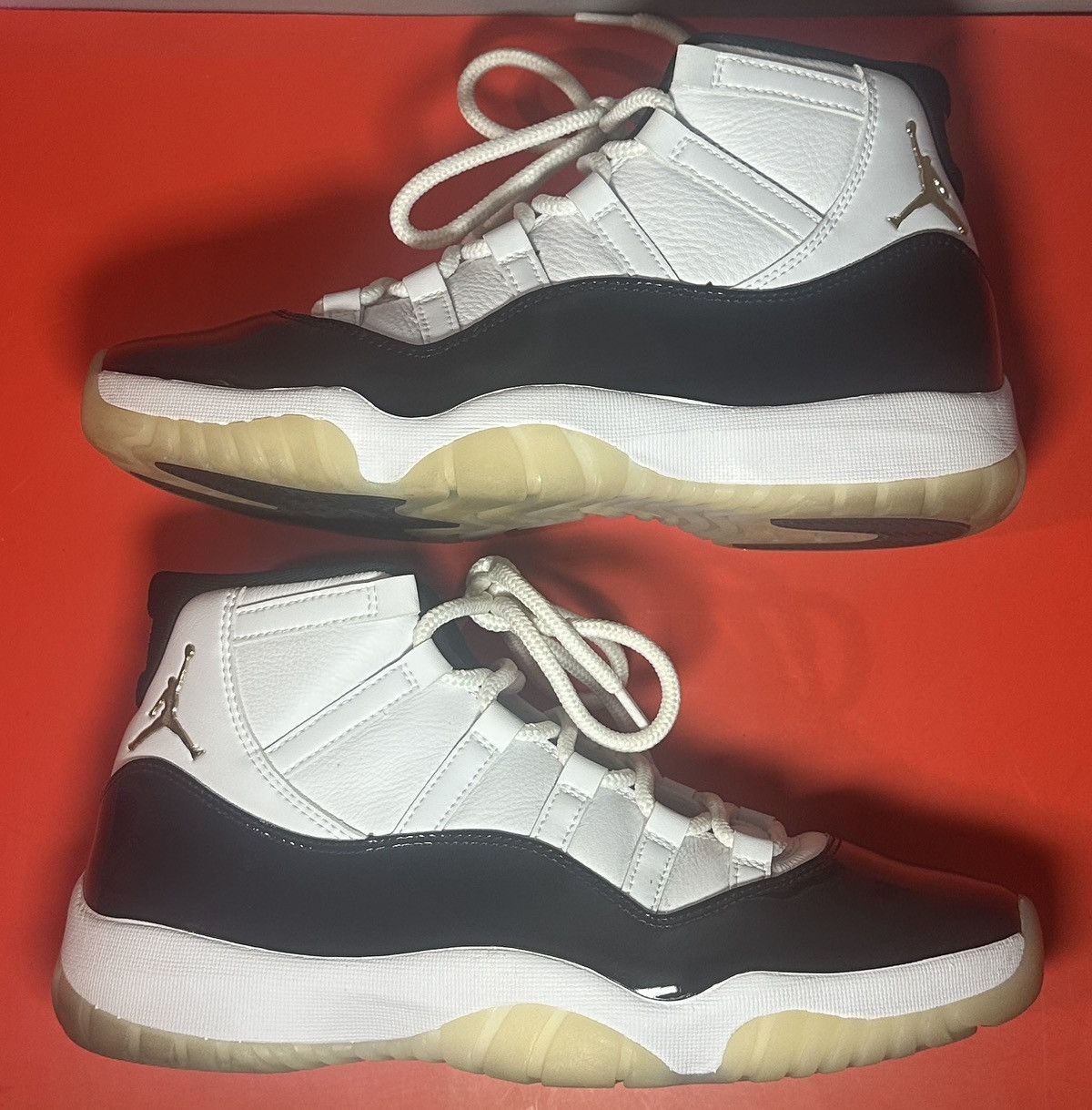 Jordan Brand Size 10.5 - Jordan 11 Retro Mid Gratitude / Defining Moments Size US 10.5 / EU 43-44 - 2 Thumbnail