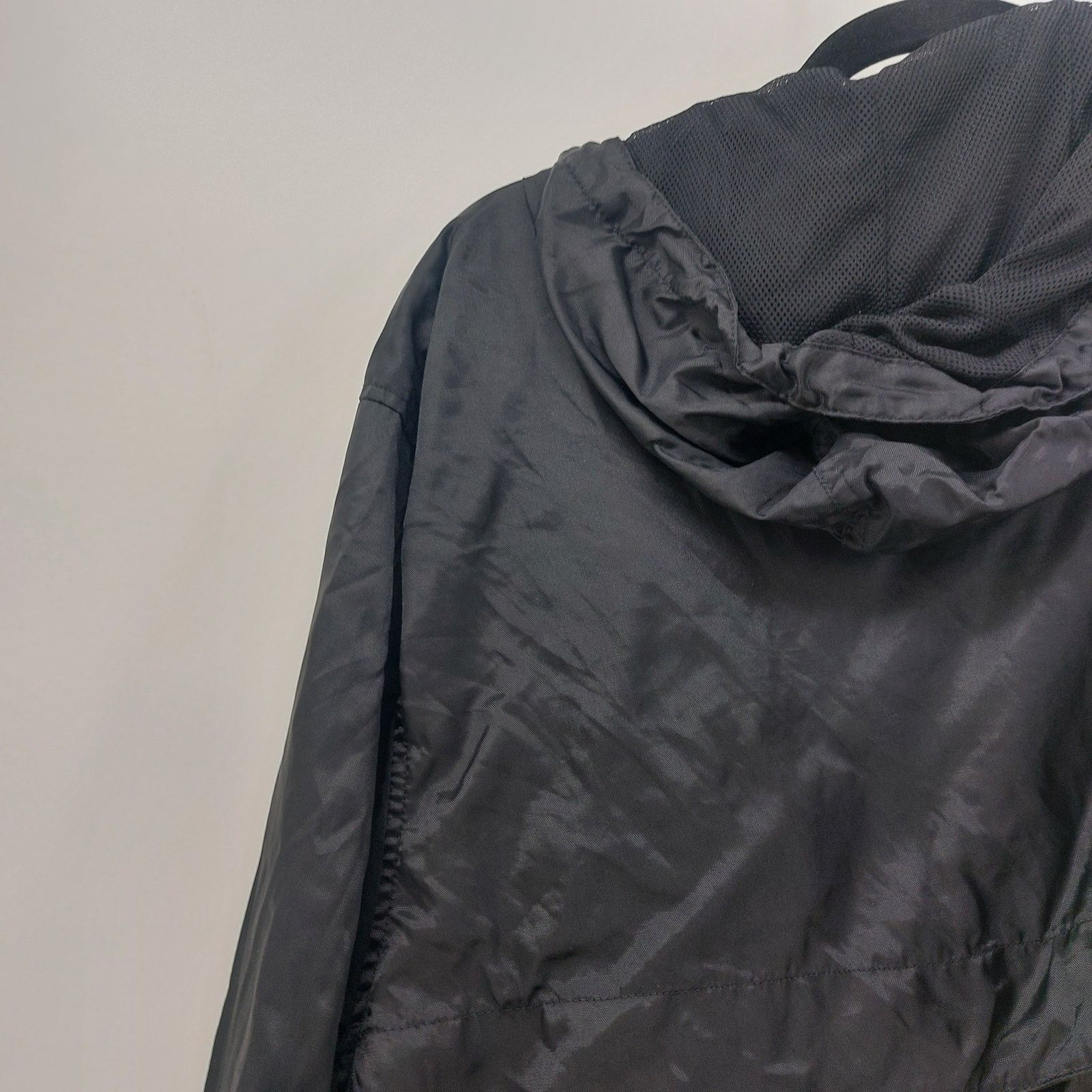 Champs Sport Champs Windbreaker Athletic Black Pockets Drawstring Size M Size US M / EU 48-50 / 2 - 8 Thumbnail