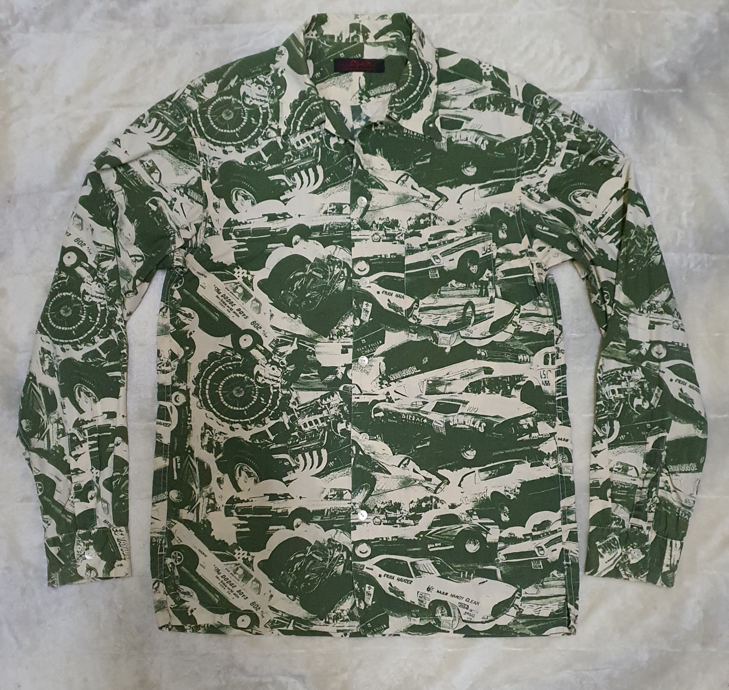 Hysteric Glamour Hysteric Glamour - Vintage race cars all over prints shirt Size US M / EU 48-50 / 2 - 1 Thumbnail