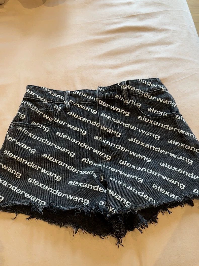 Alexander Wang Alexander Wang Bite Logo High-Waist Shorts- Size 25" / US 0 / IT 36 - 5 Thumbnail