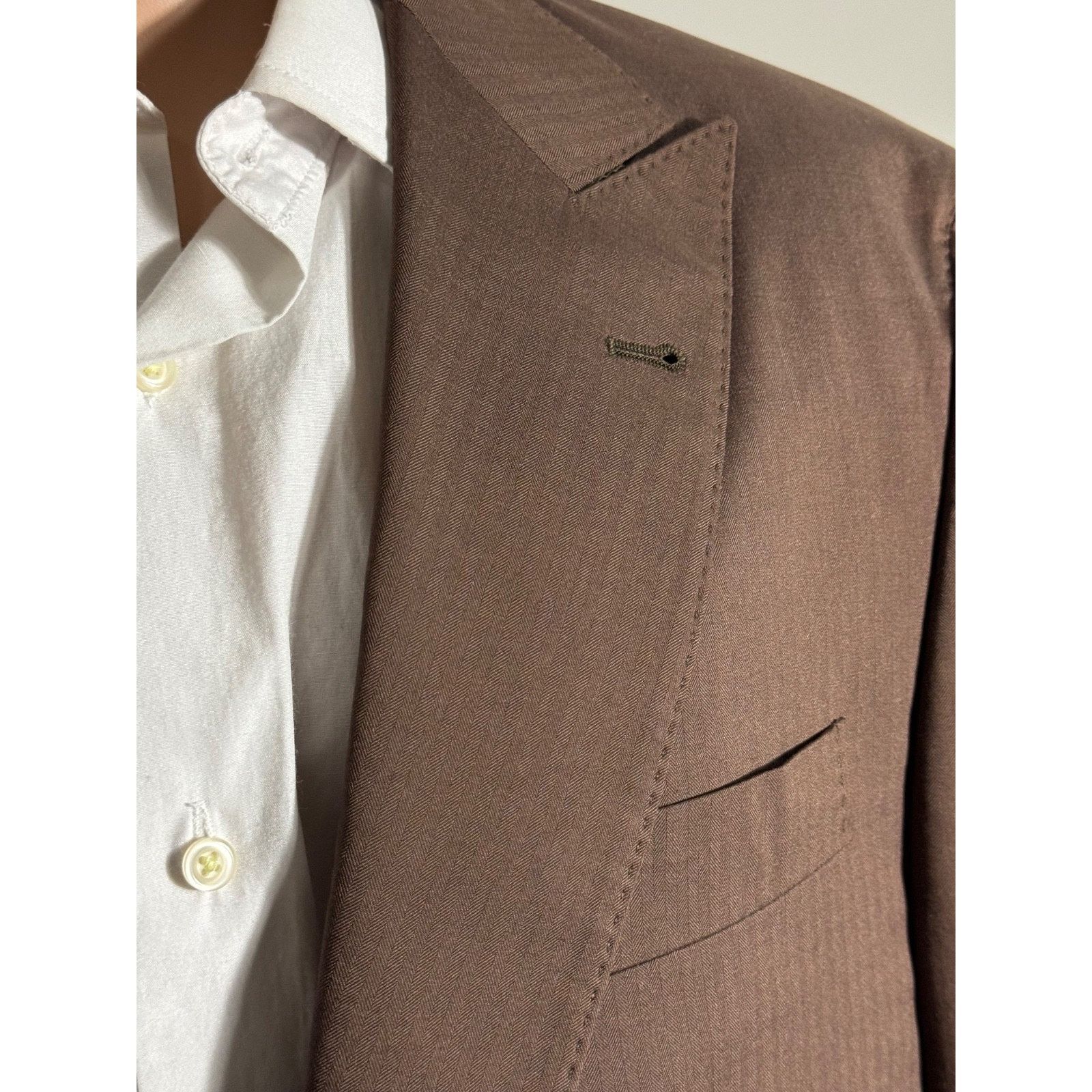 Brunello Cucinelli Brunello Cucinelli Brown Herringbone Peak Lapel Blazer 42R Size 42R - 8 Thumbnail