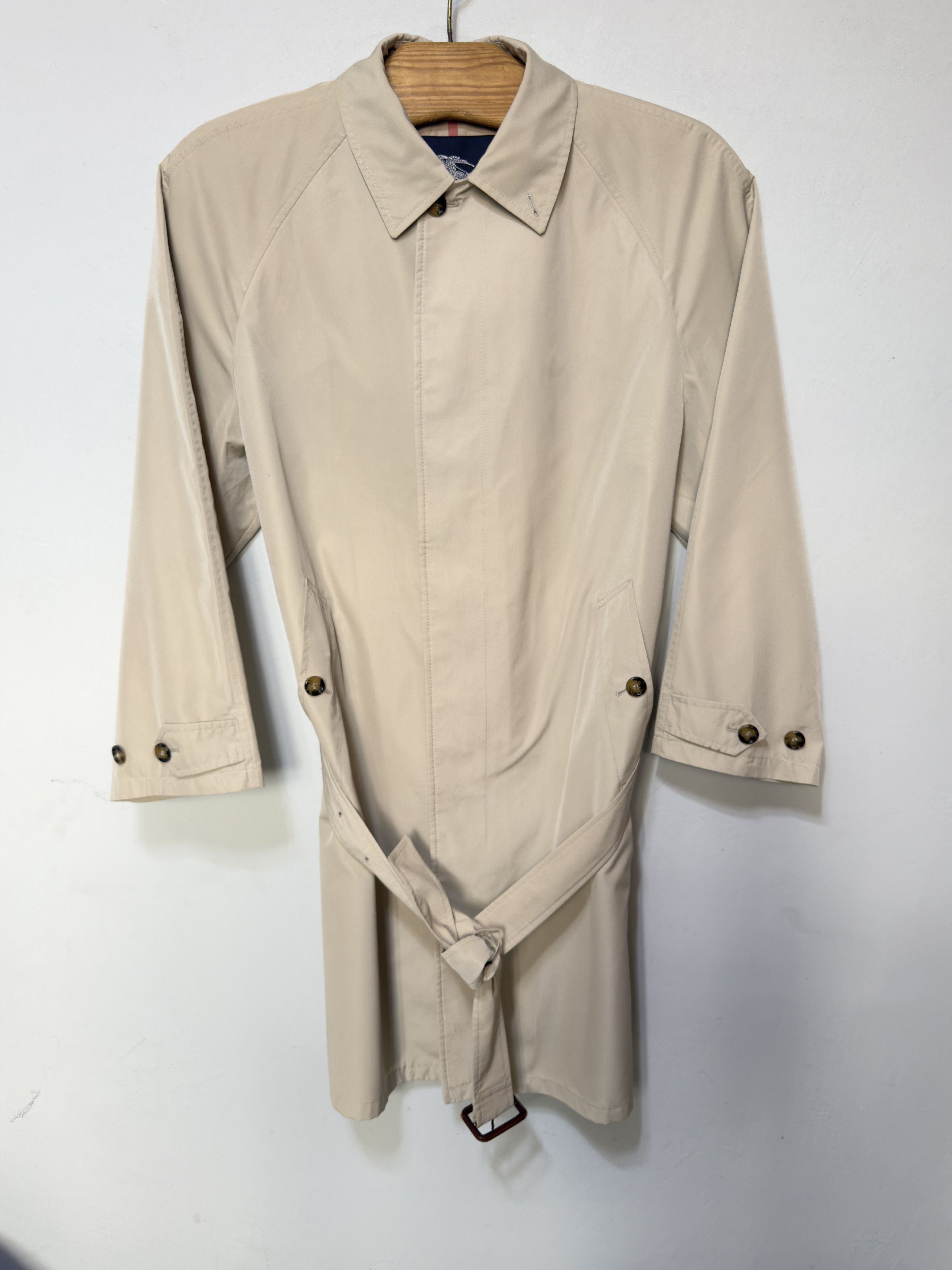 Burberry New🔥 burberry trench beige single breasted novacheck 52it Size US L / EU 52-54 / 3 - 5 Thumbnail