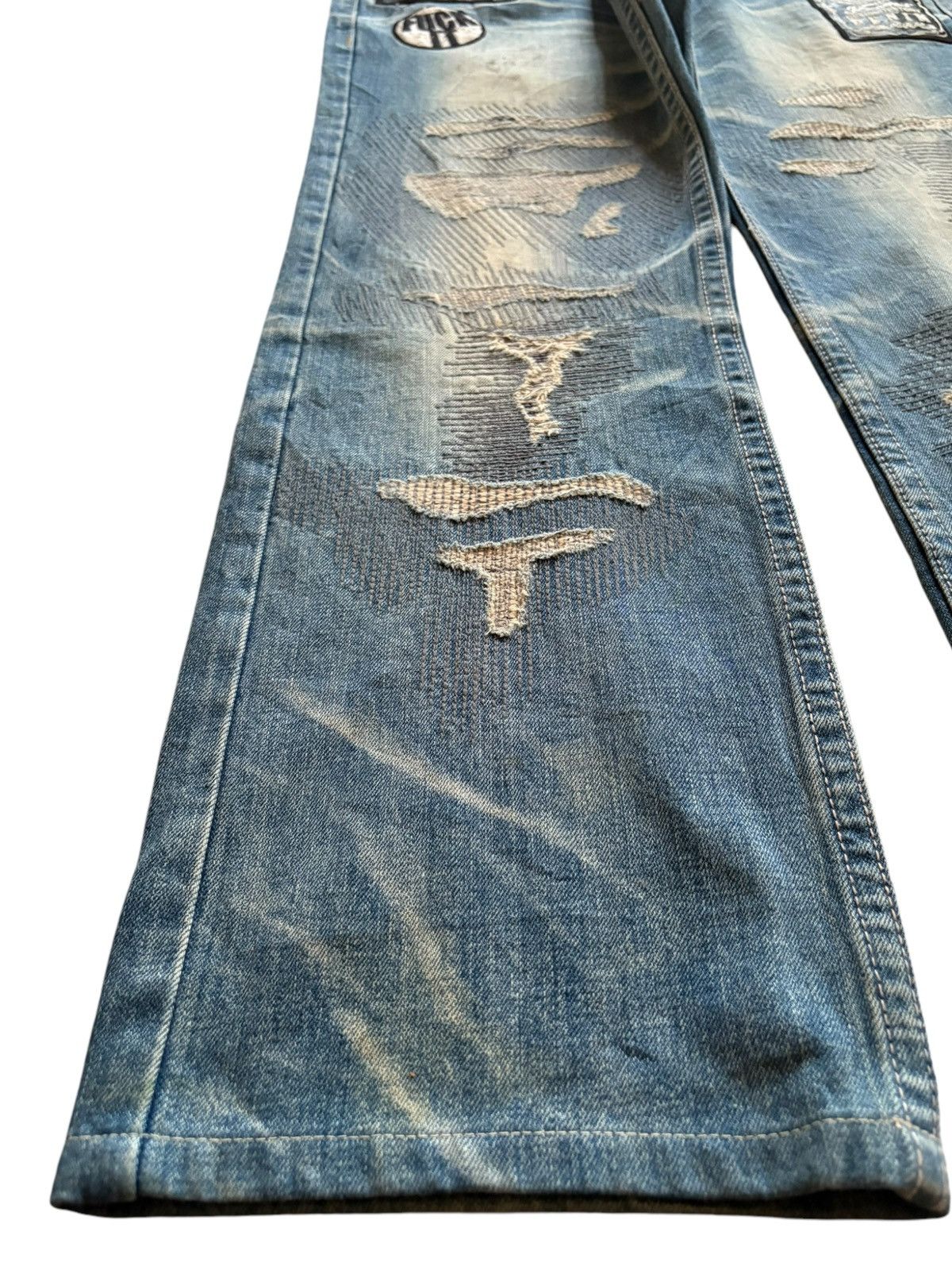 Japanese Brand Vintage Japanese Brand Mud Wash Patch Distressed Baggy Jeans Size US 34 / EU 50 - 6 Thumbnail