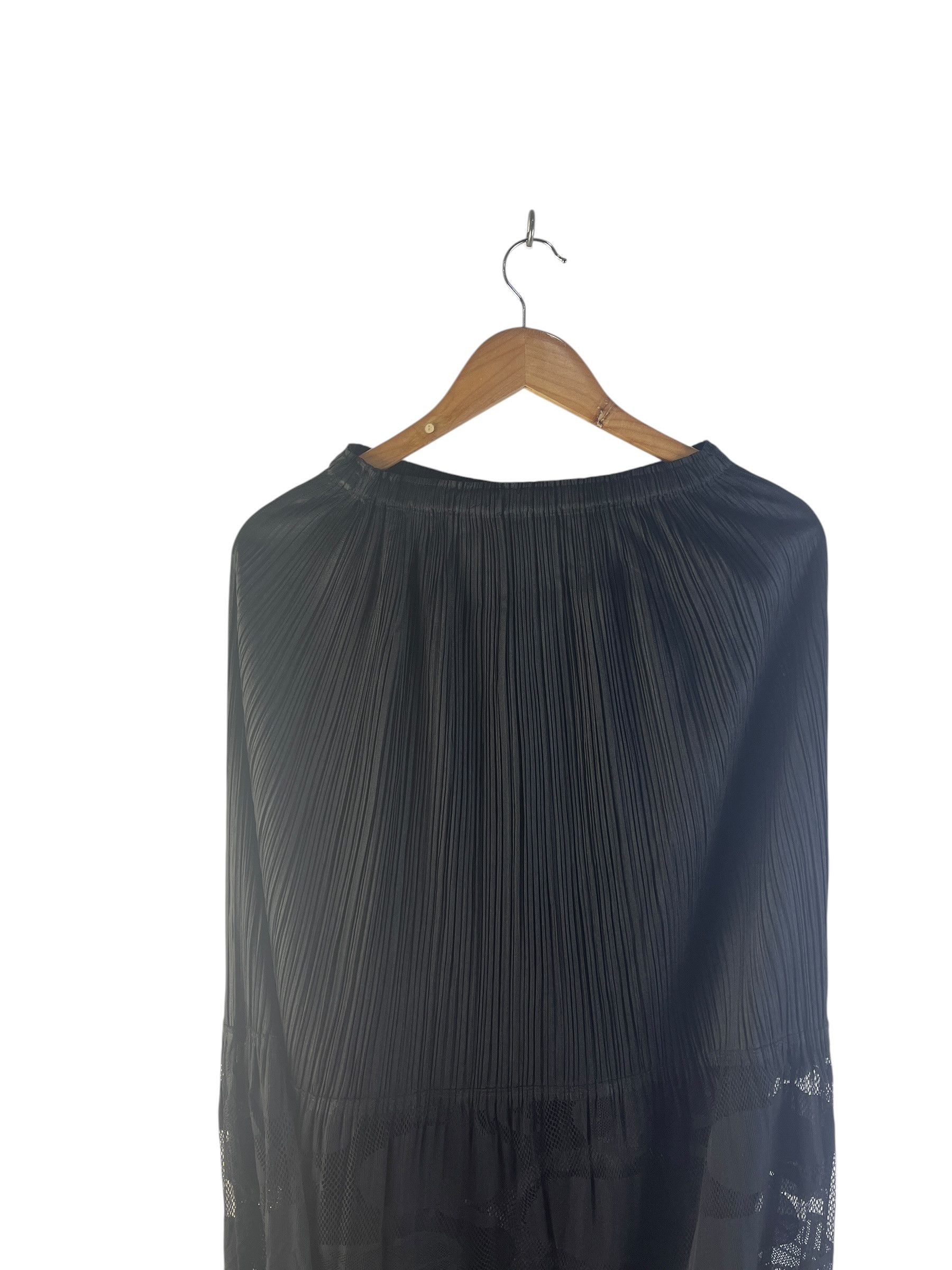 Pleats Please Issey Miyake Pleats Please Issey Miyake Balloon Hem Pleated Skirt Size US 30 / EU 46 - 8 Thumbnail