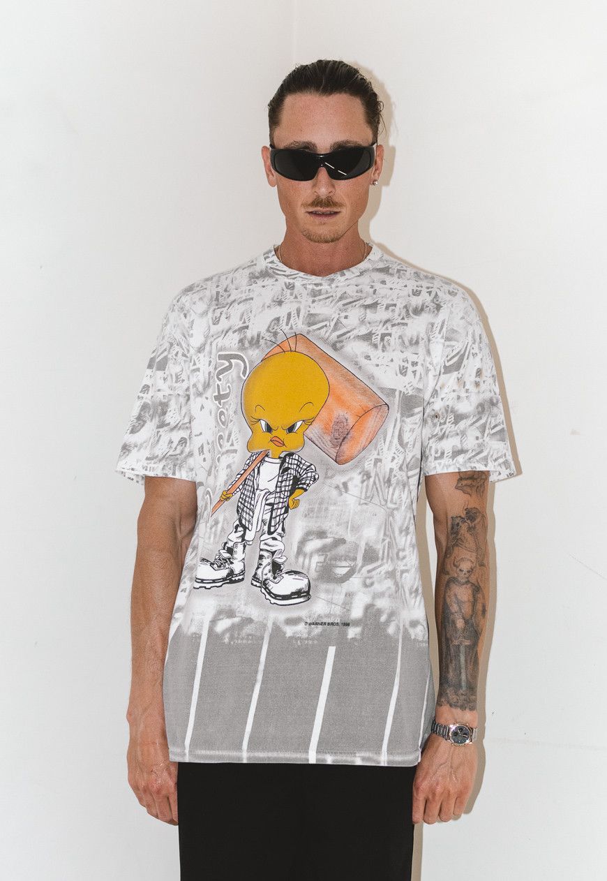 Collectible Vintage 90s Tweety looney tunes gangster rap Tee