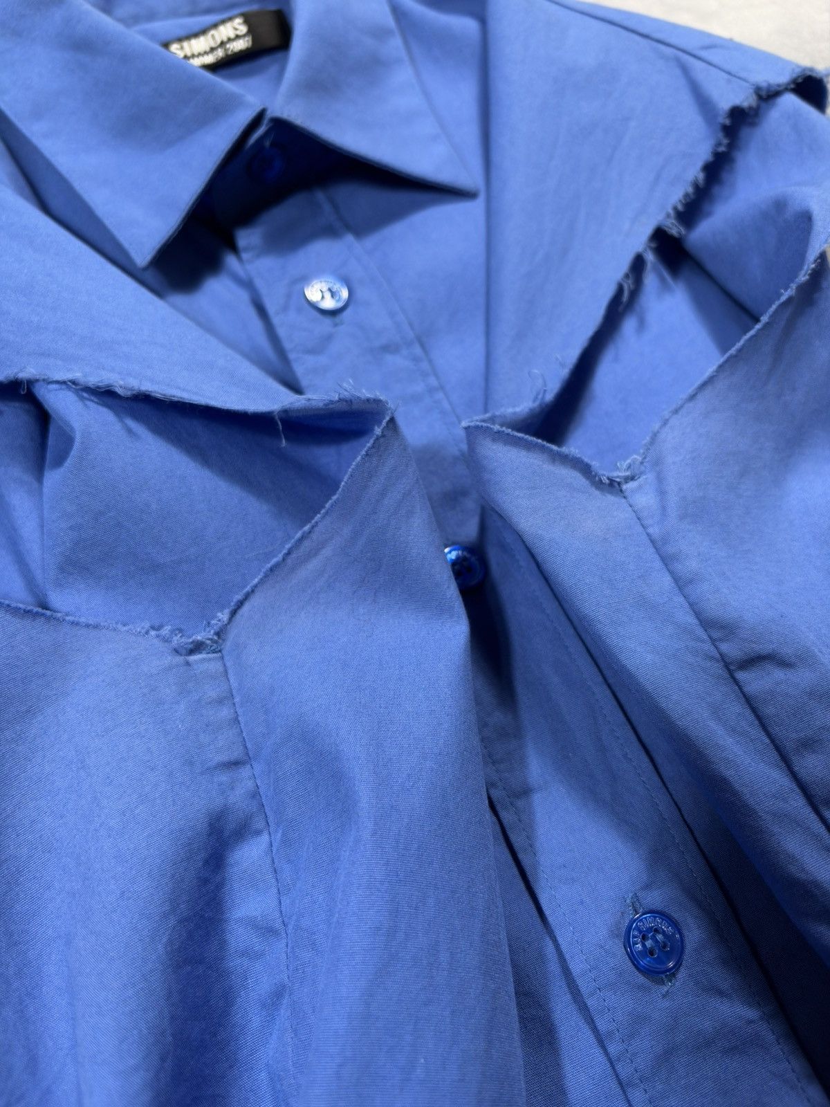 Raf Simons Raf Simons Aw07/08 Archive Distressed Sleveless Shirt Size US M / EU 48-50 / 2 - 14 Thumbnail