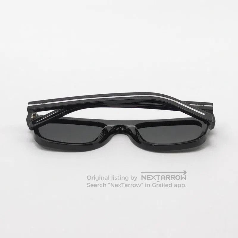 Prada Prada Logo Eyewear for Stylish Flair. Size ONE SIZE - 3 Thumbnail