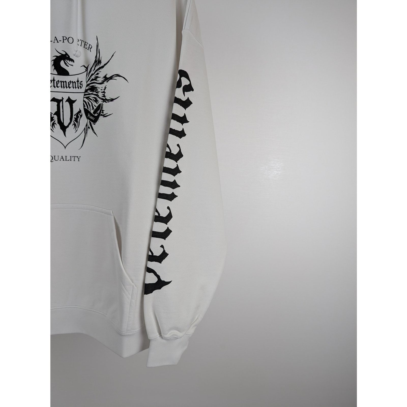 Vetements o1rshd1 Pret a Porter Hoodie in White Size US S / EU 44-46 / 1 - 5 Thumbnail