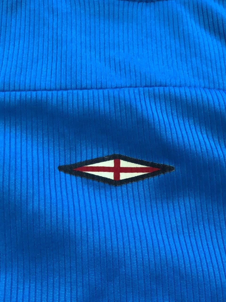 Umbro Jerseys blue Vintage Umbro logo Football England T-Shirt Y2K Size US L / EU 52-54 / 3 - 9 Thumbnail