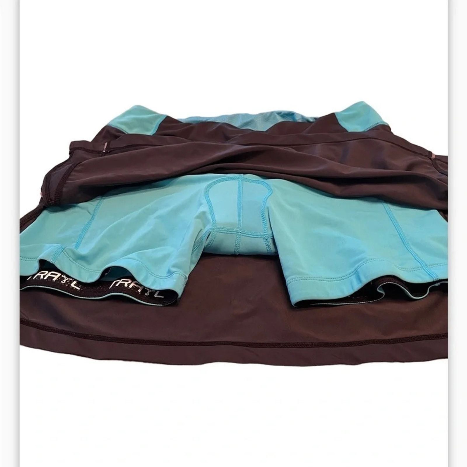 The Unbranded Brand Trayl padded cycling skort, size Large Size 27" / US 4 / IT 40 - 3 Thumbnail