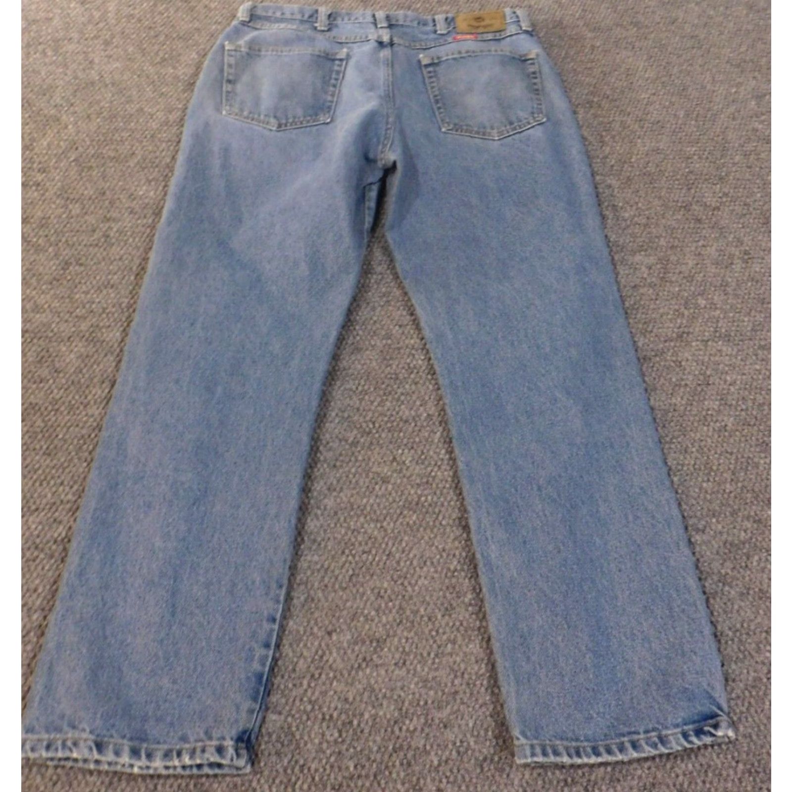 Wrangler Wrangler Jeans Mens 35x30 Blue Straight Regular Fit Workwear Authentics Denim Cotton Zip Pockets Cowboys Wrangler Size US 35 - 5 Thumbnail