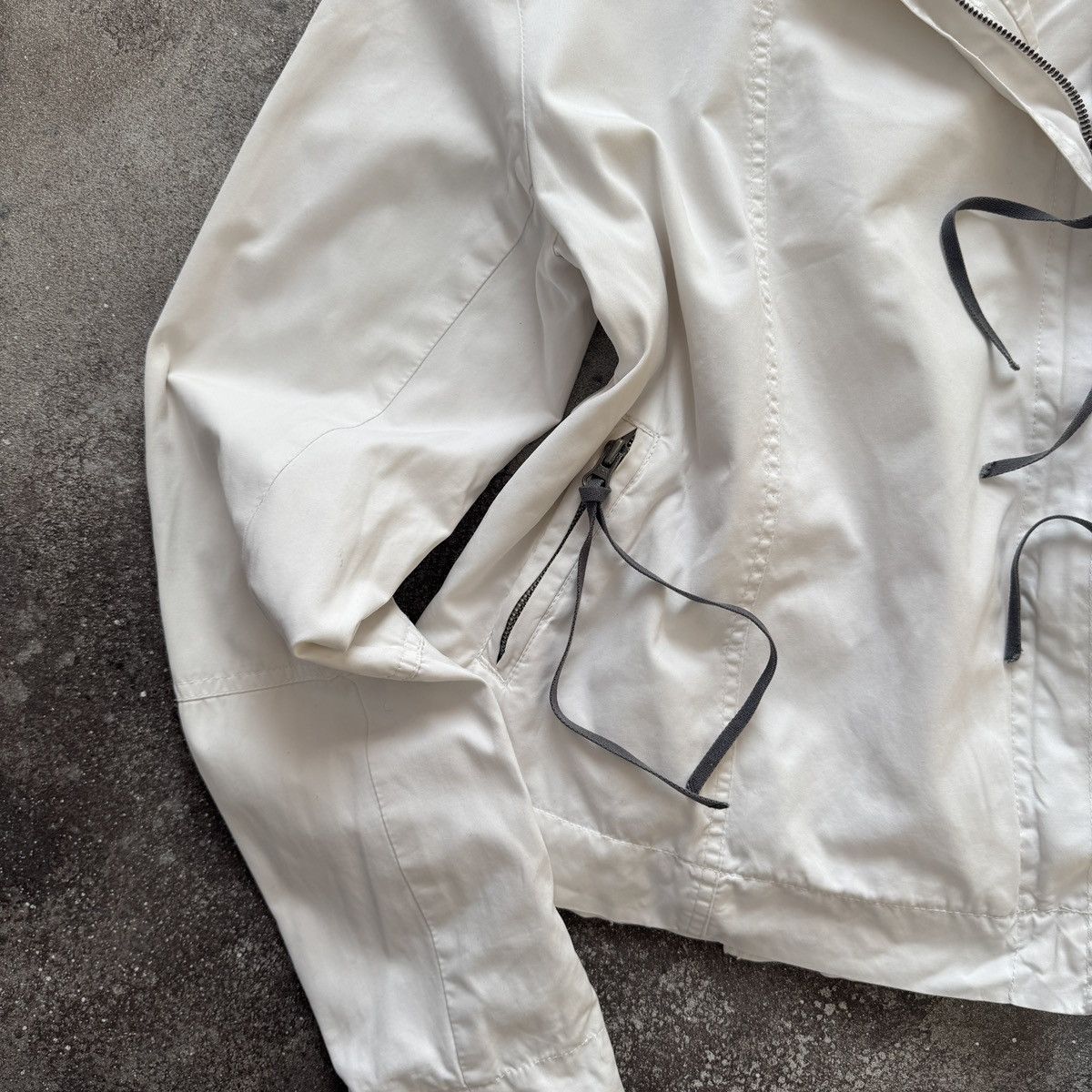 Bench Bench Y2K Vintage Zip Details Techwear Gorpcore Jacket Size L / US 10 / IT 46 - 9 Thumbnail