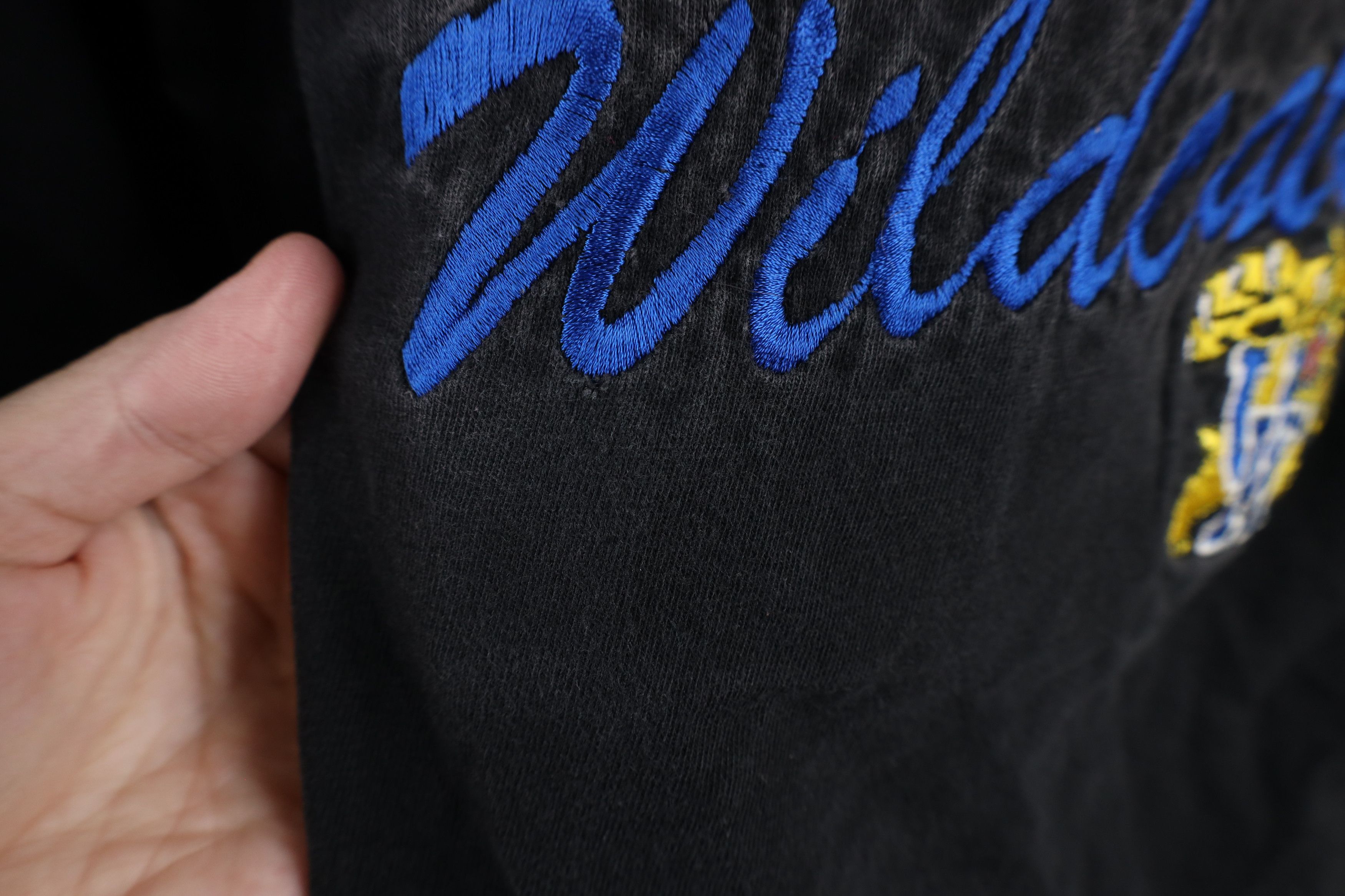 Vintage Vintage 90s Spell University of Kentucky Wildcats T-Shirt Size US XL / EU 56 / 4 - 8 Thumbnail
