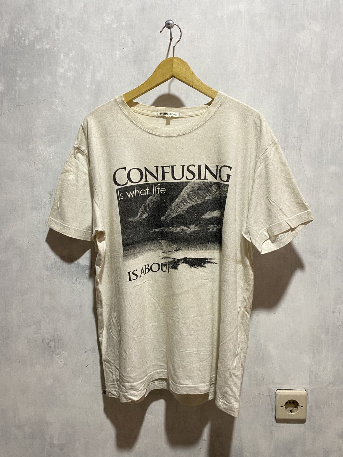 Japanese Brand vintage words tee confusing life by primal point Size US M / EU 48-50 / 2 - 1 Thumbnail