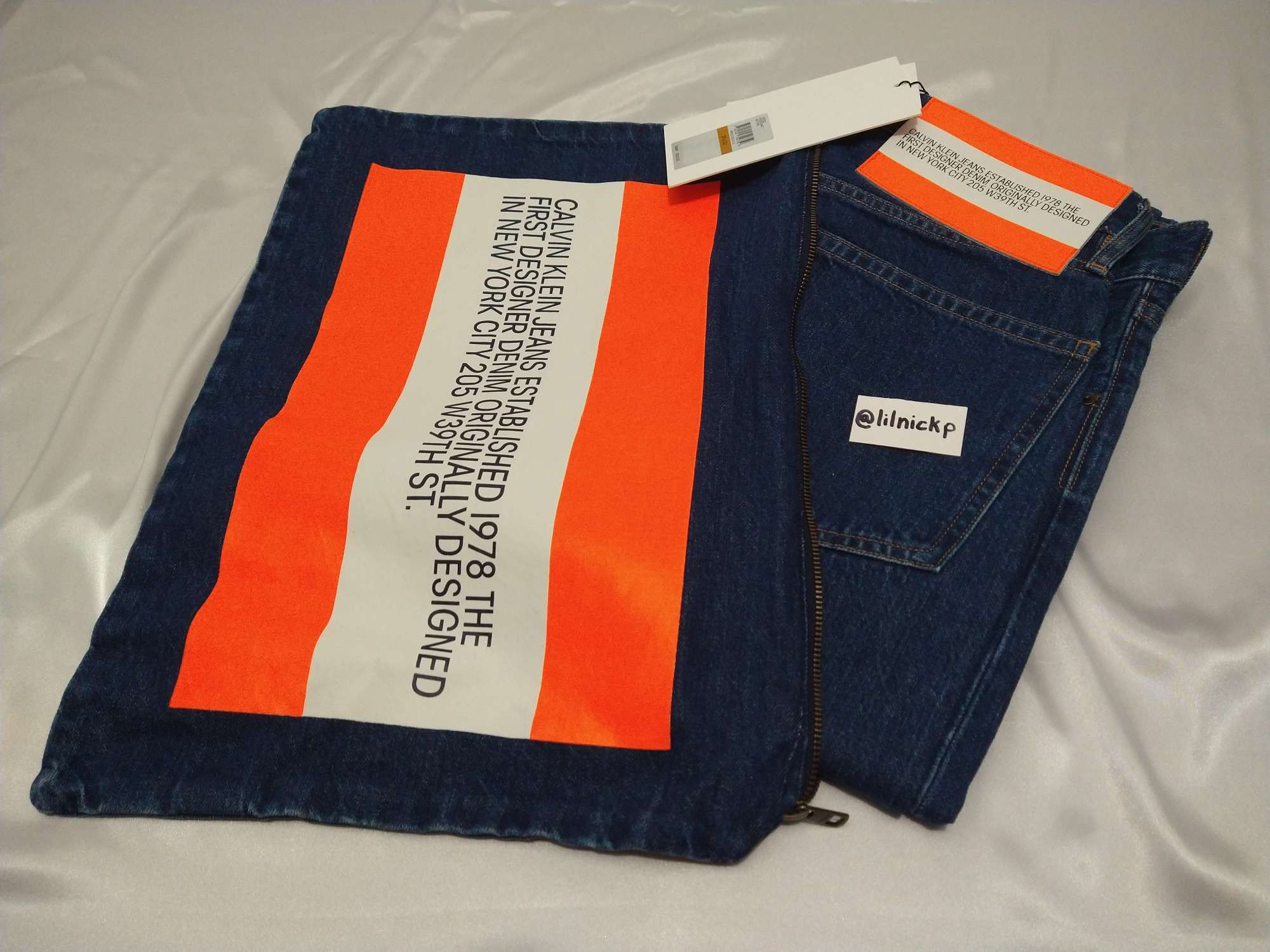 Calvin Klein 205W39NYC EST. 1978 Narrow Leg Apollo Blue Jeans Size US 29 - 10 Thumbnail