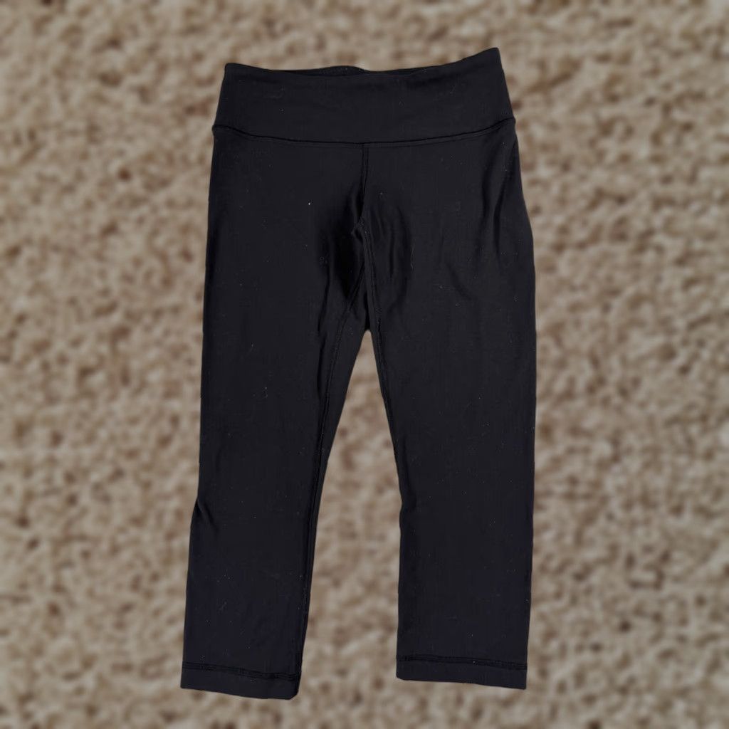 Lululemon Lululemon Wunder Under Pants Womens 6 Black 21" Inseam Cropped Stretch Yoga Activewear High Rise Gym Straight Read Me Size 28" / US 6 / IT 42 - 1 Thumbnail