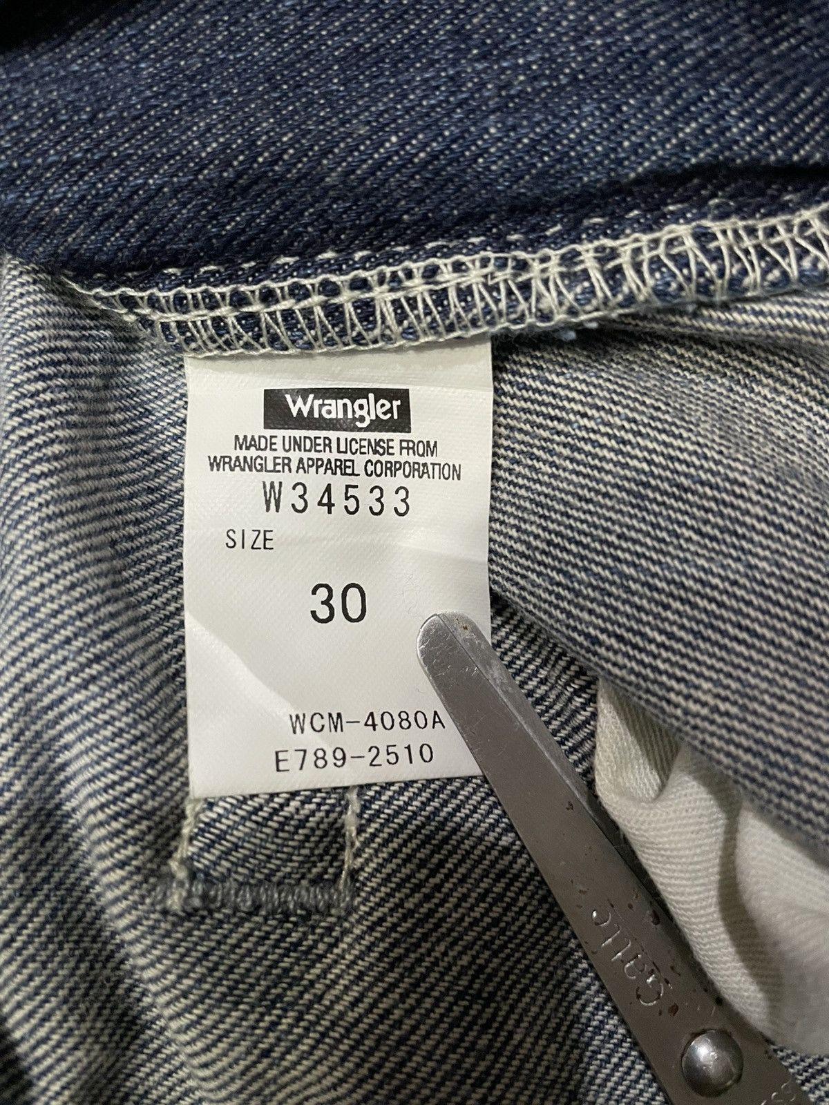 Wrangler Vintage Wrangler Distress Faded Denim Jeans Size US 32 / EU 48 - 8 Thumbnail