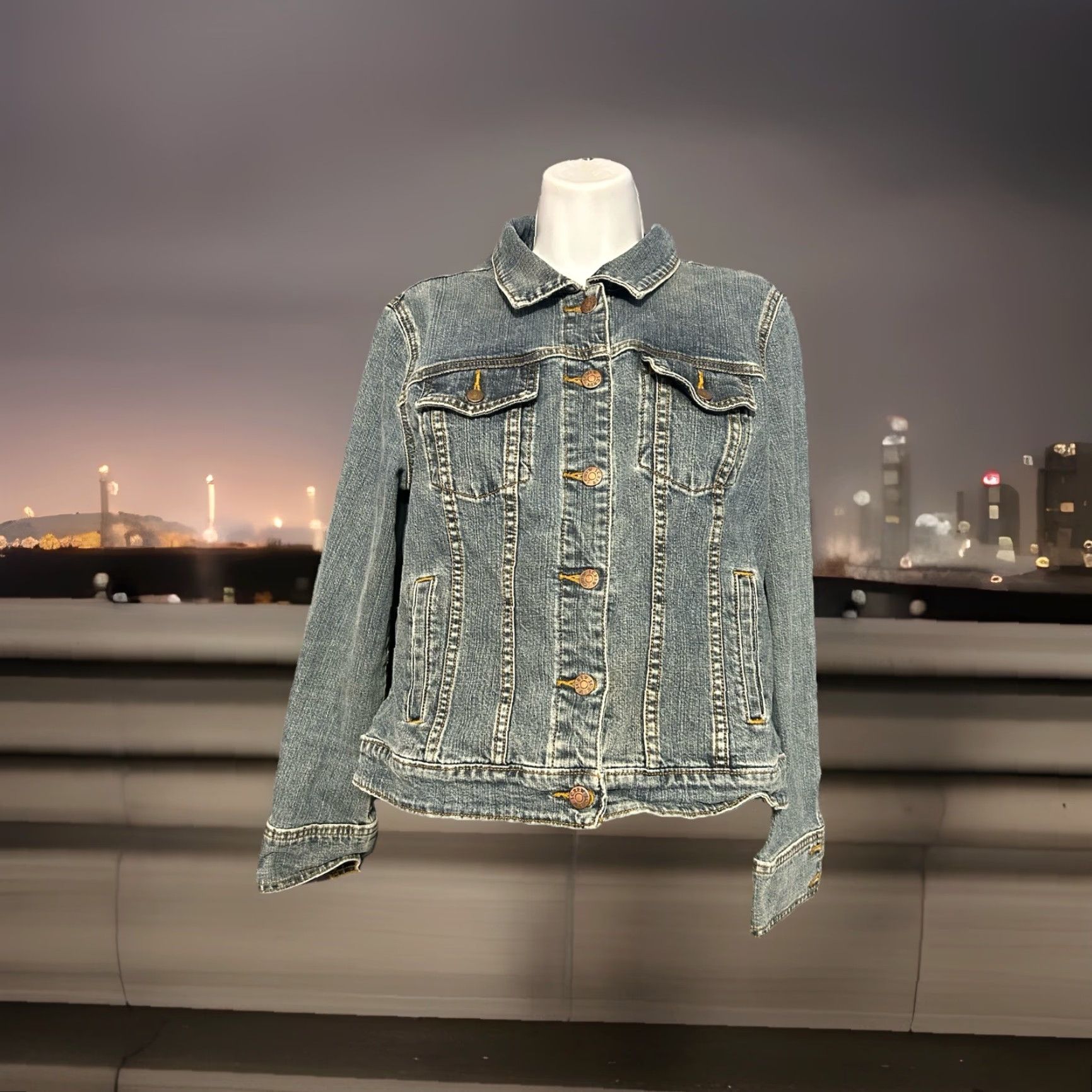 J.Crew VINTAGE J. Crew Blue Denim Jean Jacket Women Large Trucker Style Style#63092 Pockets Jeans Jacket Size 36" / US 14 / IT 50 - 5 Thumbnail