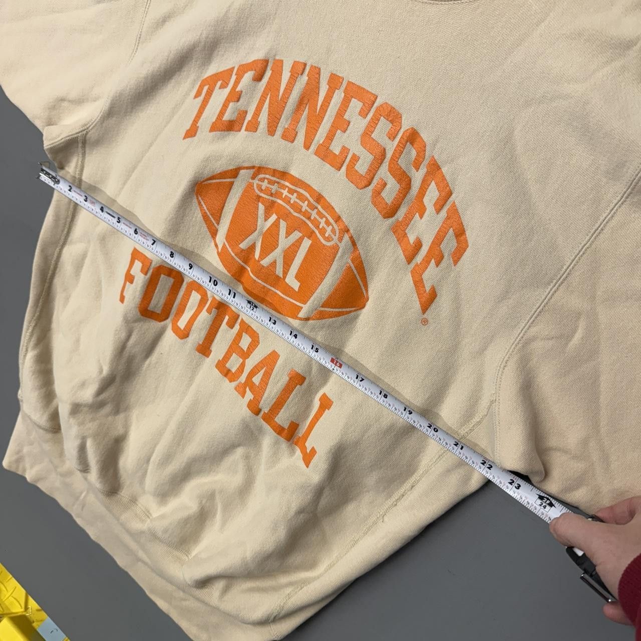 Champion Vintage Champion Reverse Weave Tennessee Vols Sweatshirt XL Size US XL / EU 56 / 4 - 5 Thumbnail