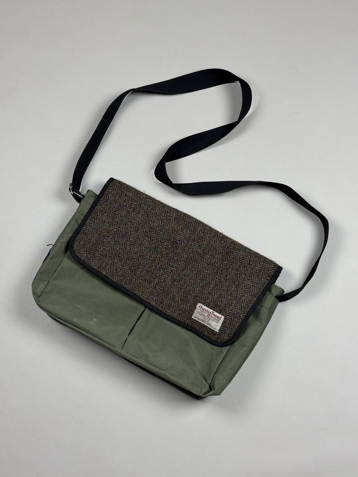 Harris Tweed Harris Tweed Wool Messenger Crossbody Shoulder Bag Size ONE SIZE - 7 Thumbnail