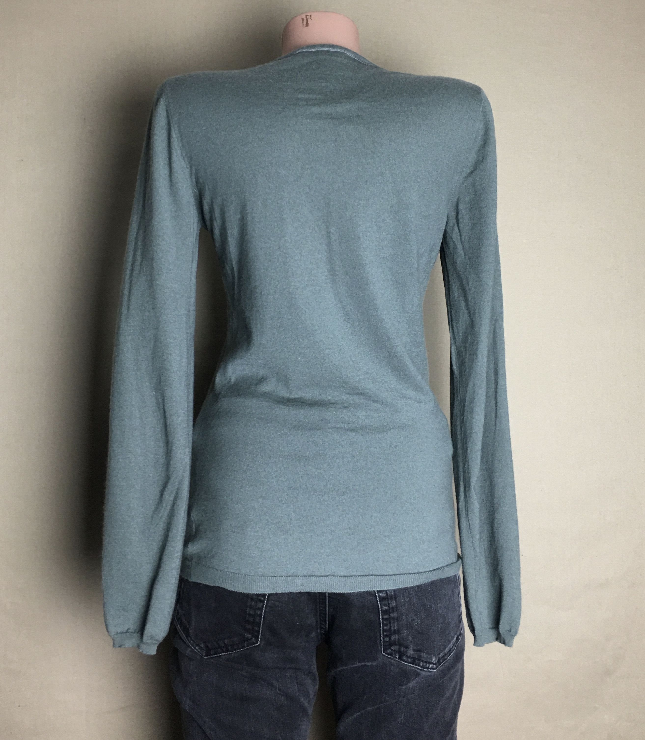 Brunello Cucinelli Brunello Cucinelli Cashmere V-Neck Sweater EU M/ US L Size L / US 10 / IT 46 - 5 Thumbnail
