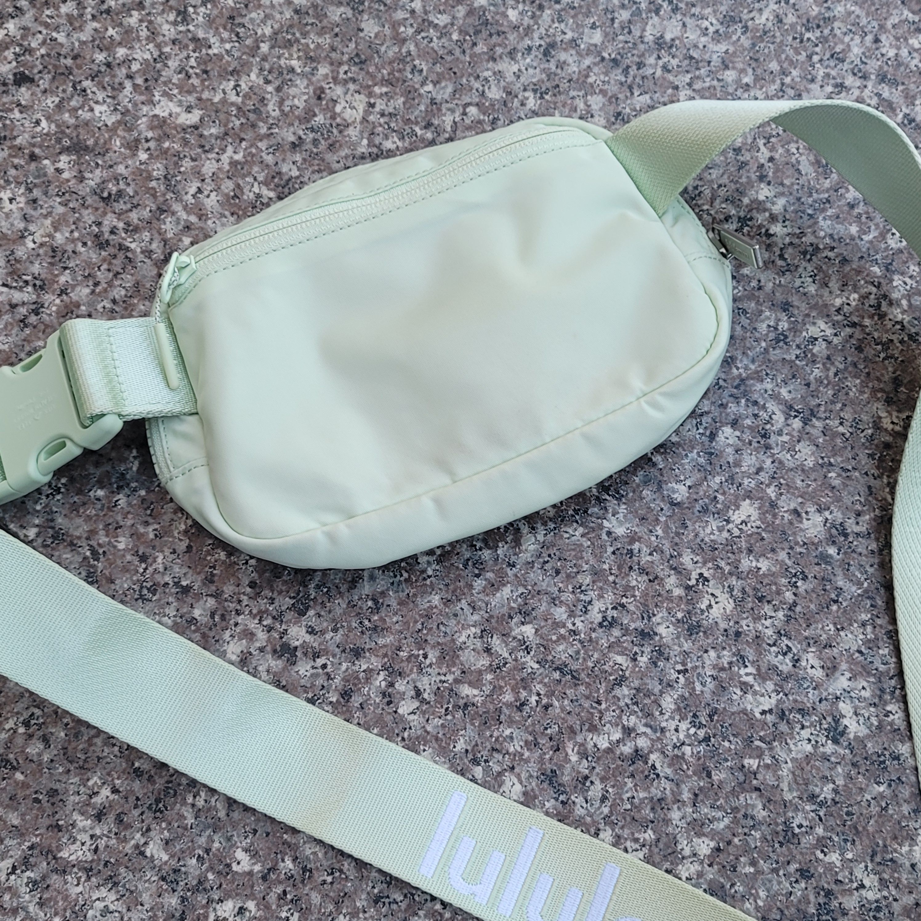 Lululemon Lululemon belt bag Size ONE SIZE - 6 Thumbnail