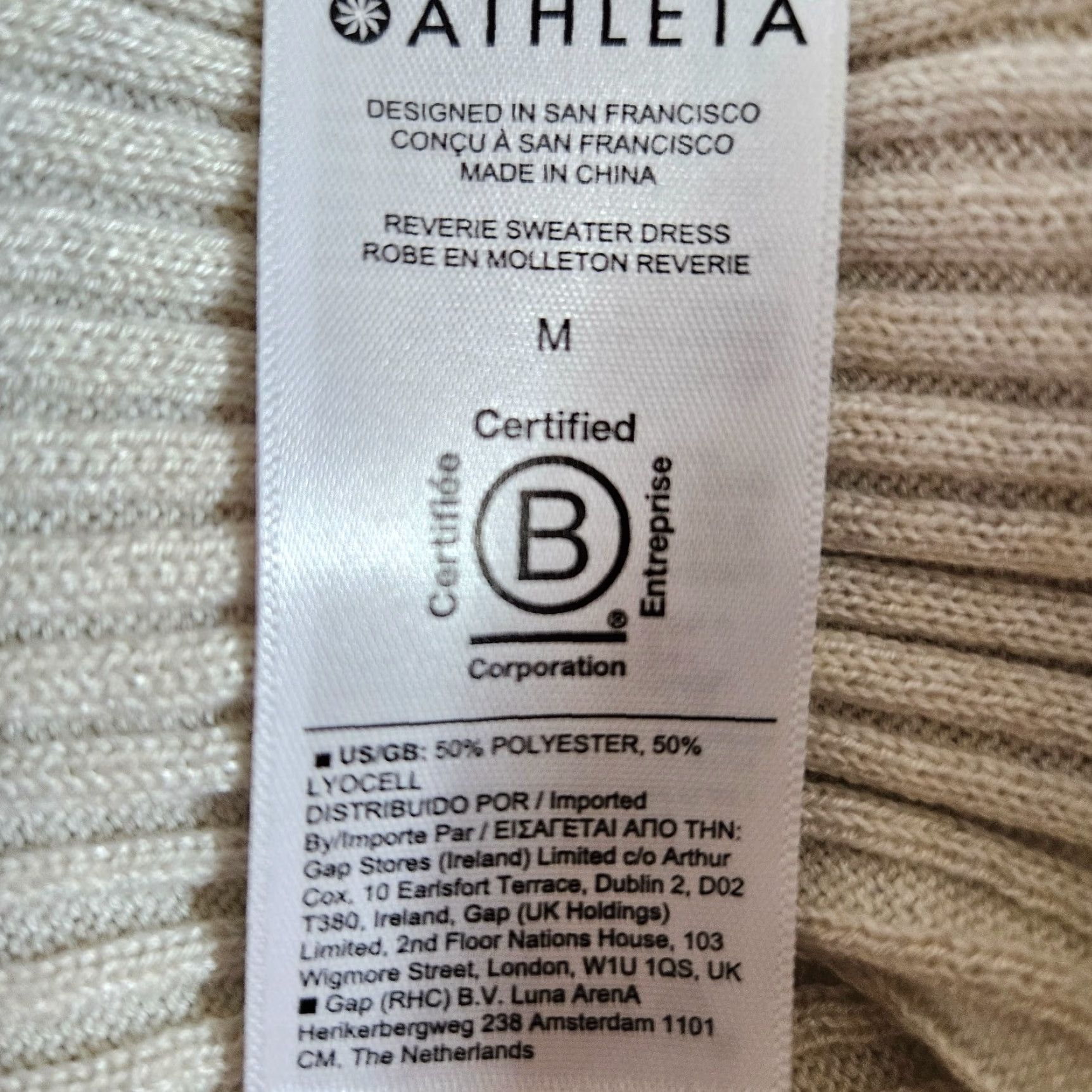 Athleta **Womens Athleta Reverie Sweater Dress Medium Beige V-Neck Knit** User: **Reverie Womens Athleta Beige Medium V-Neck Sweater Dress** Size M / US 6-8 / IT 42-44 - 4 Thumbnail