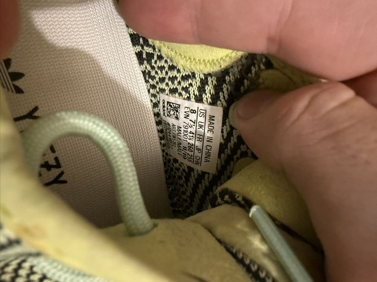 Yeezy Yeezy 350 boost Yeezreel size 8 Size US 8 / EU 41 - 7 Thumbnail