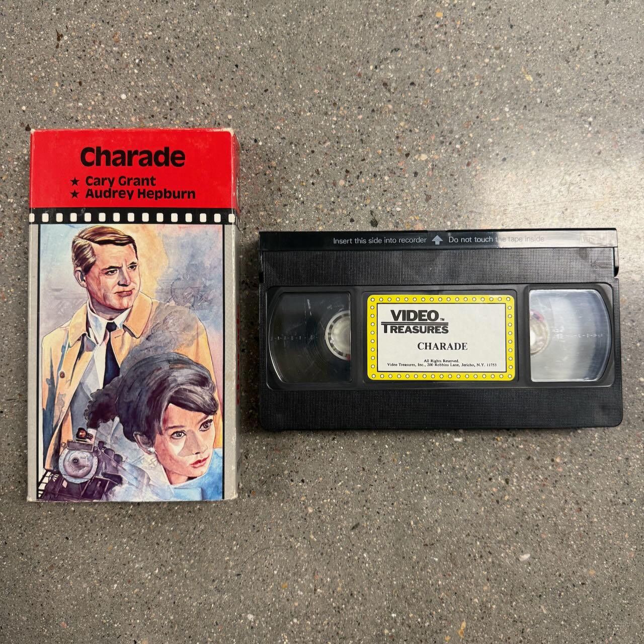 Designer Charade VHS 1964 Movie Video Treasures Audrey Hepburn Rare Size ONE SIZE - 9 Thumbnail