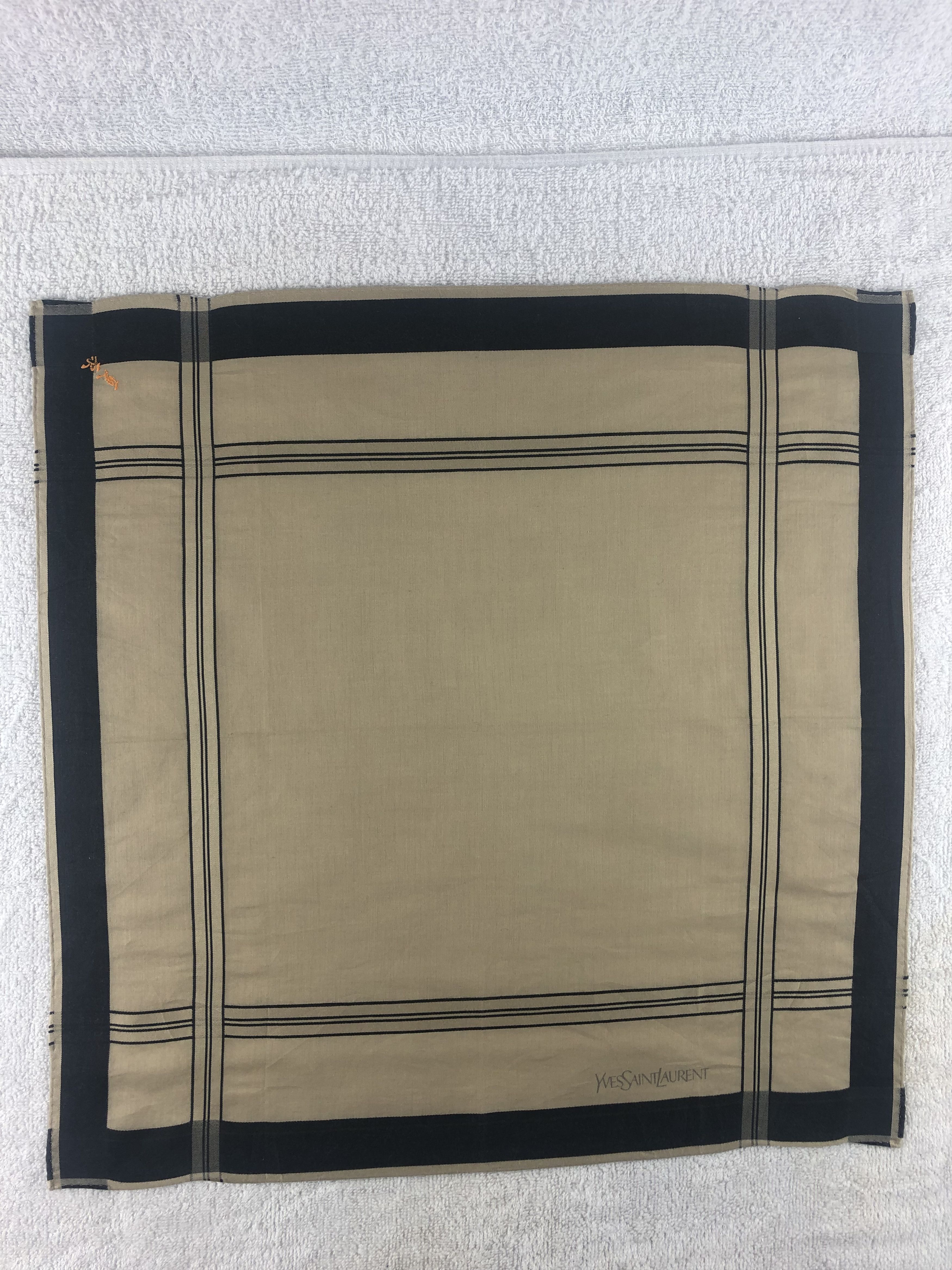 Yves Saint Laurent Yves Saint Laurent Handkerchief / Bandana / Neckerchief Size ONE SIZE - 3 Thumbnail
