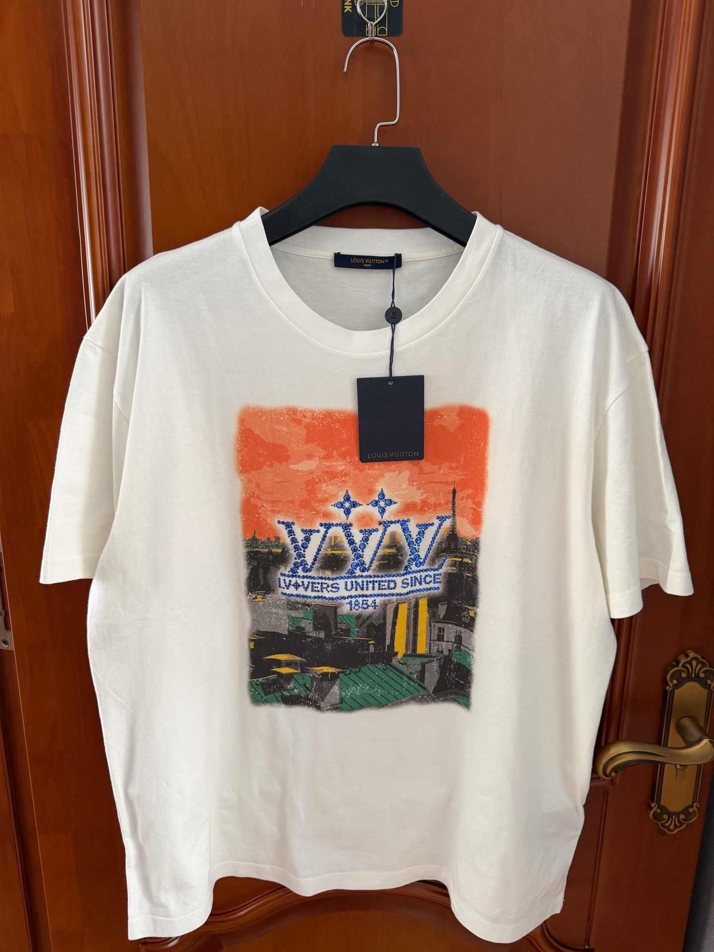 Louis Vuitton Louis Vuitton Printed T-Shirt m Men Size US M / EU 48-50 / 2 - 1 Thumbnail