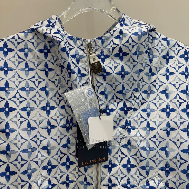 Louis Vuitton Louis Vuitton Monogram Resort Four Leaf Clover Jacket Size XS / US 0-2 / IT 36-38 - 3 Thumbnail