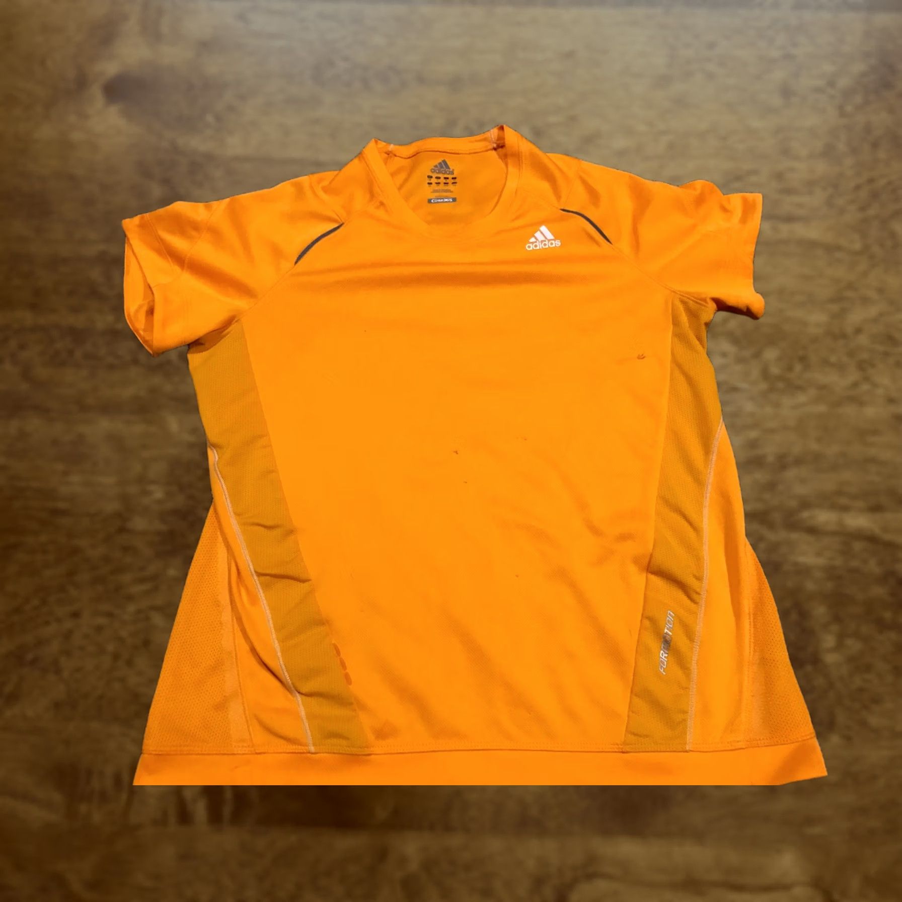 Adidas - "Adidas Orange" is a recognizable brand identifier Size L / US 10 / IT 46 - 1 Thumbnail