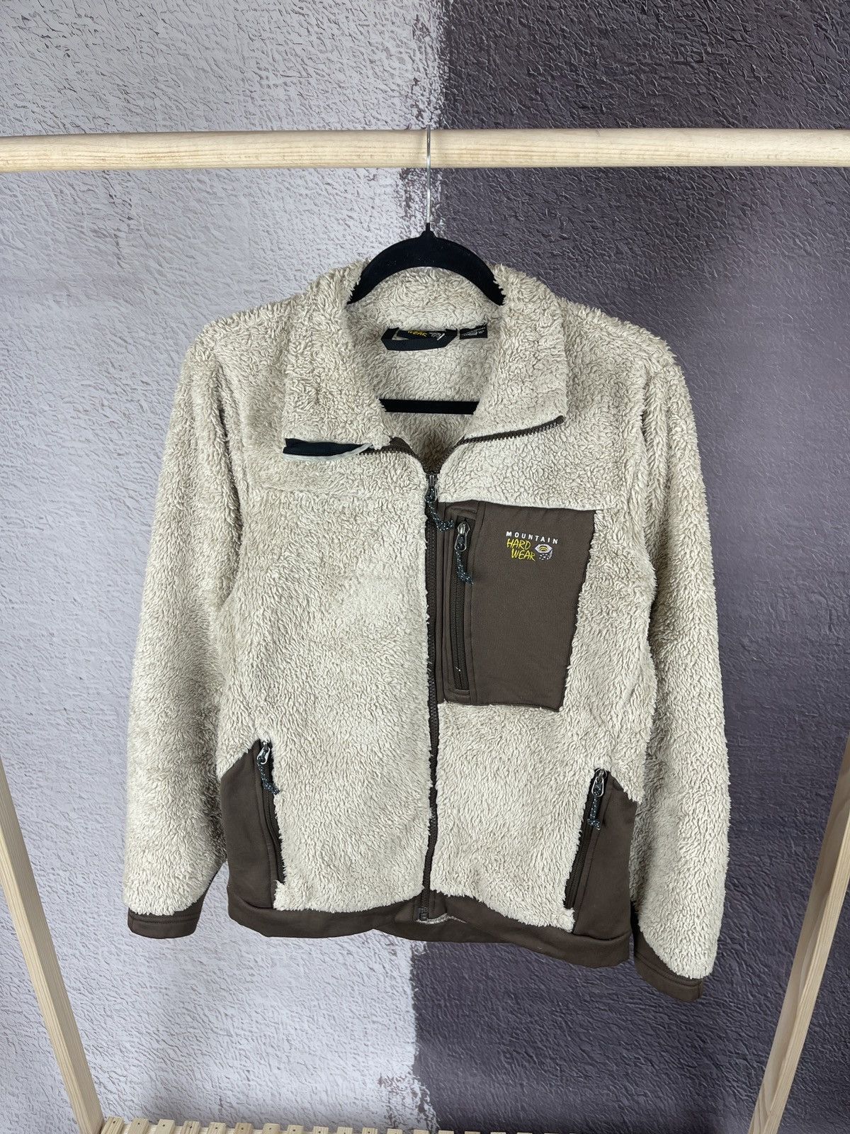 Mountain Hardwear Vintage Mountain Hardwear Fuzzy Shag Fleece Jacket Brown Size M / US 6-8 / IT 42-44 - 1 Thumbnail