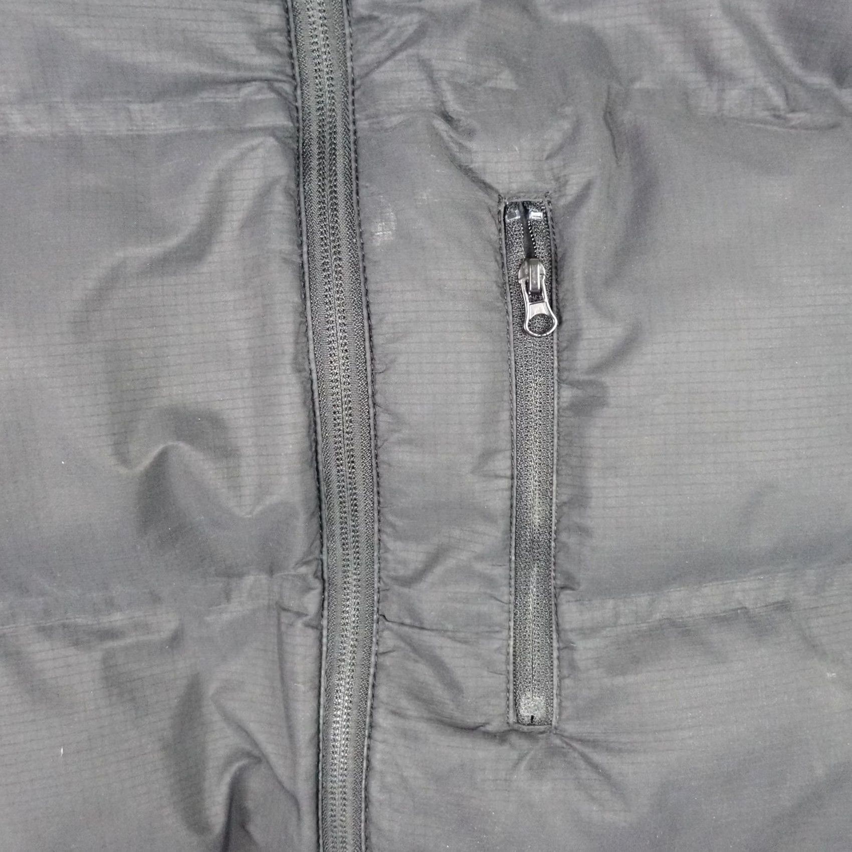 H&M H&M Jacket Mens Small Black Puffer Water Repellent Windproof Zip Pockets Warm Size US S / EU 44-46 / 1 - 4 Thumbnail