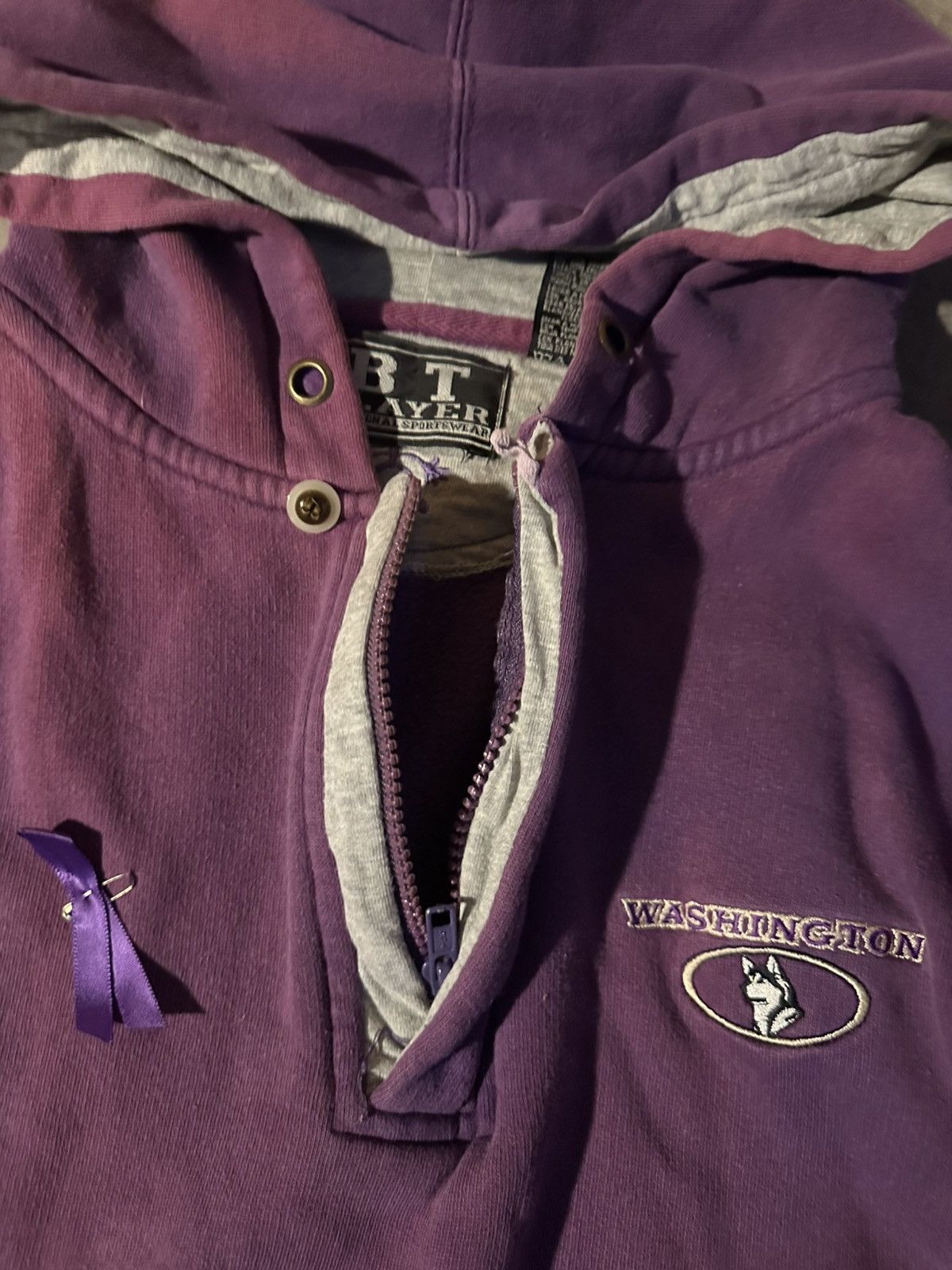 Vintage streetwear x vintage fade 90swashington huskies hoodie !!! Size US L / EU 52-54 / 3 - 4 Thumbnail